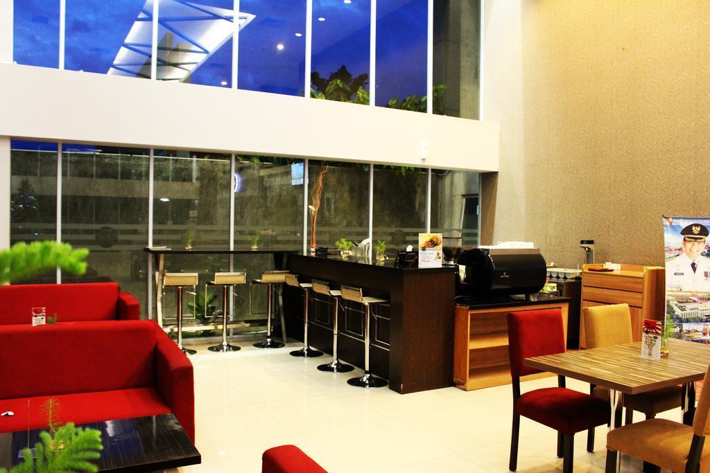 Hotel Dafam 3*